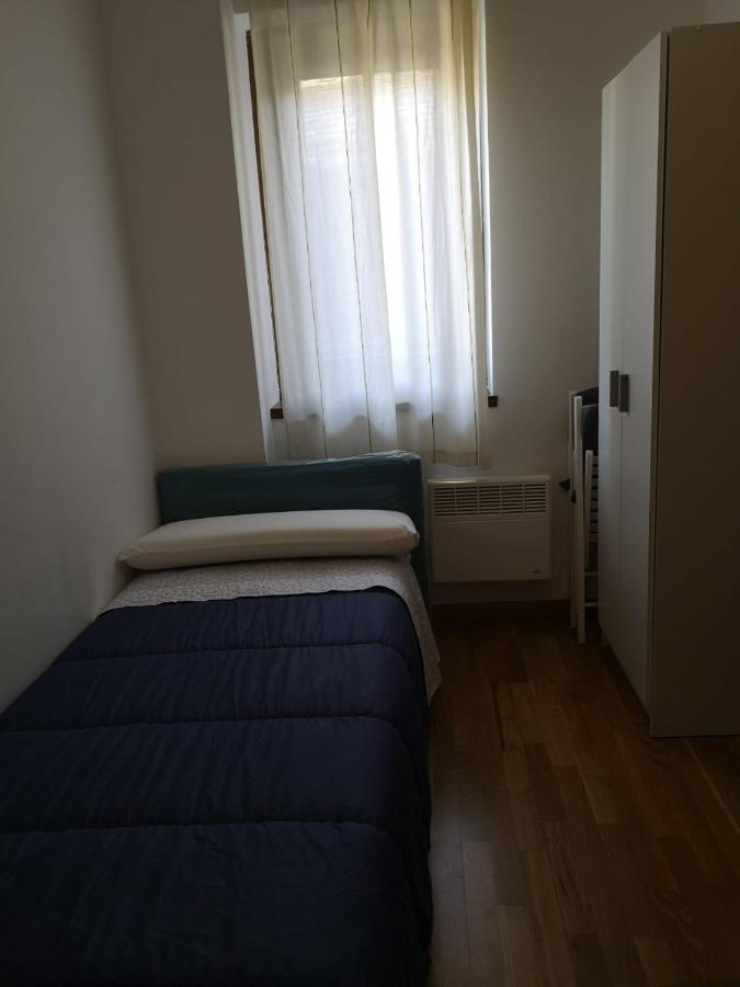 Apartament De La Lali Roní 외부 사진
