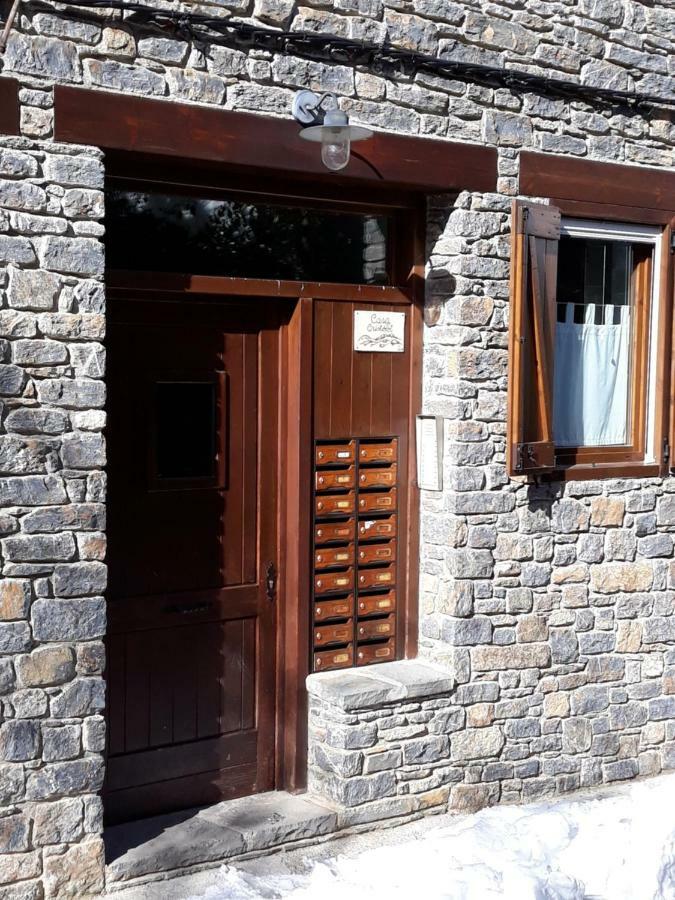Apartament De La Lali Roní 외부 사진